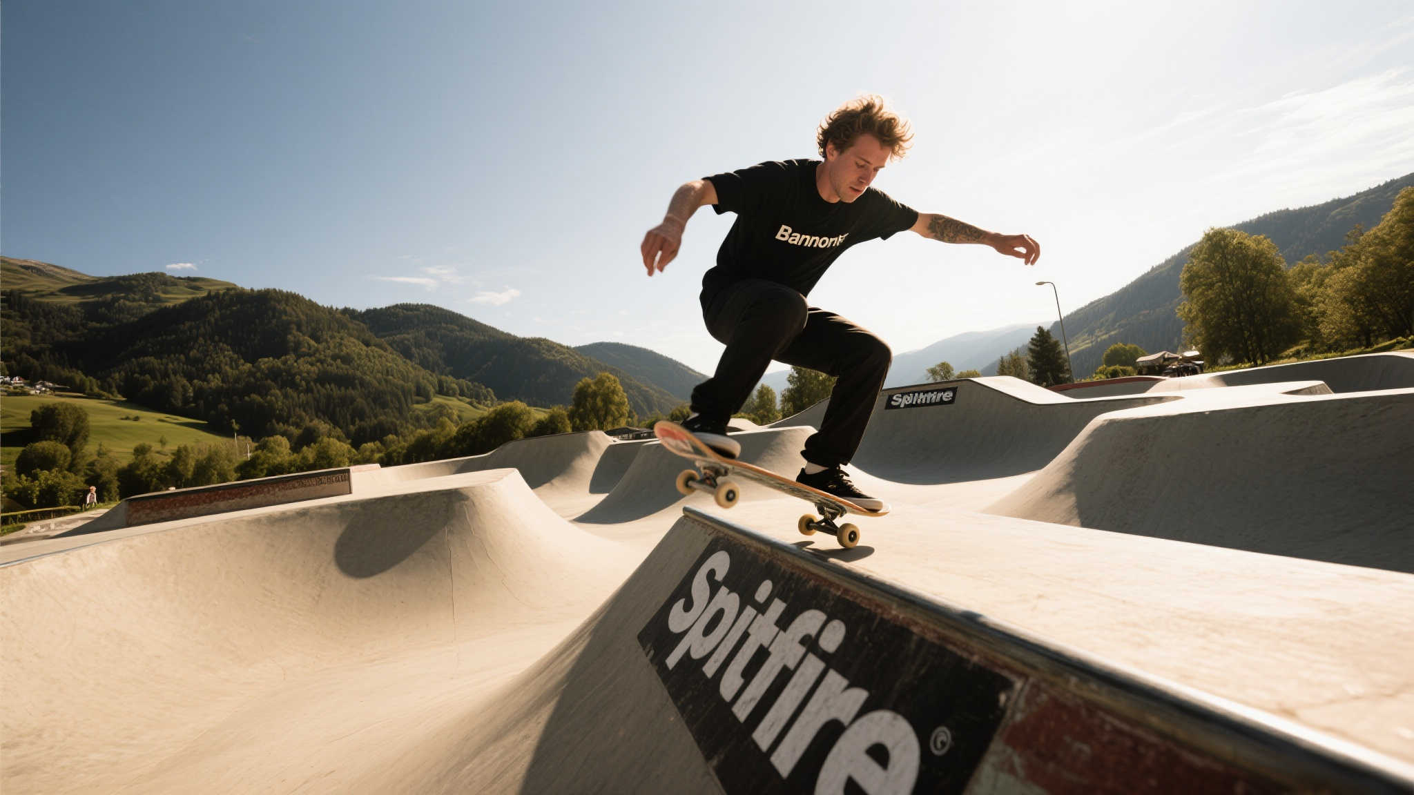 西蒙·班纳罗茨“Spitfire”篇章：全地形滑板无压力